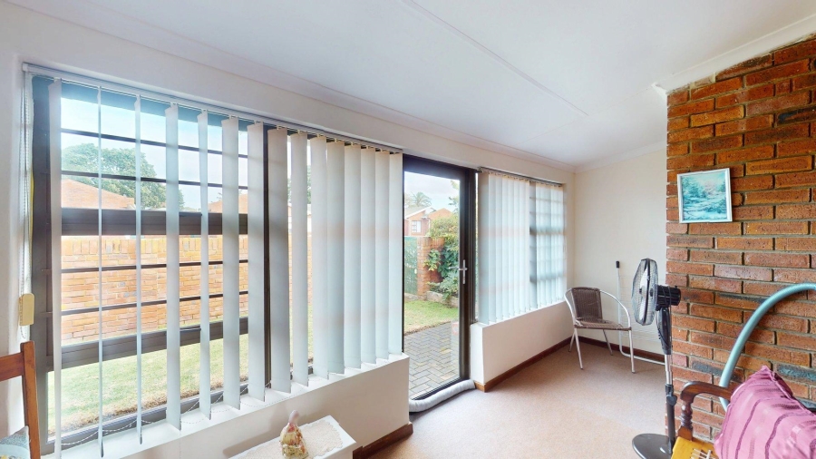 2 Bedroom Property for Sale in Sherwood Eastern Cape